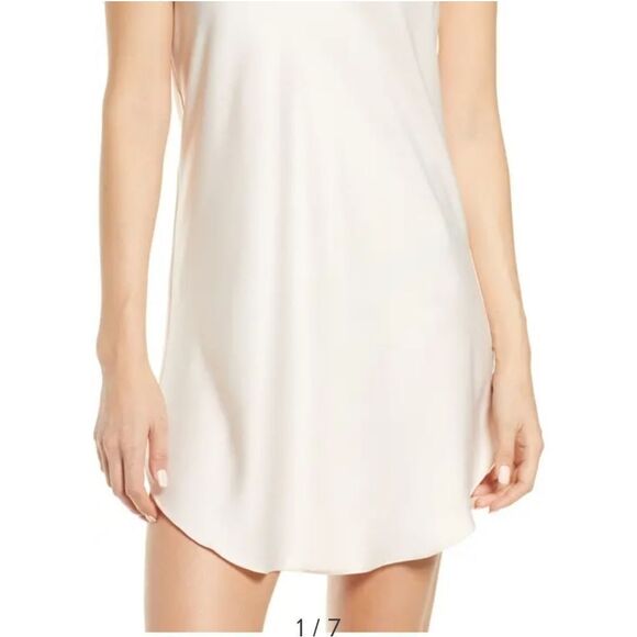 Flora Nikrooze Victoria T-Back Charmeuse Chemise - Picture 3 of 5